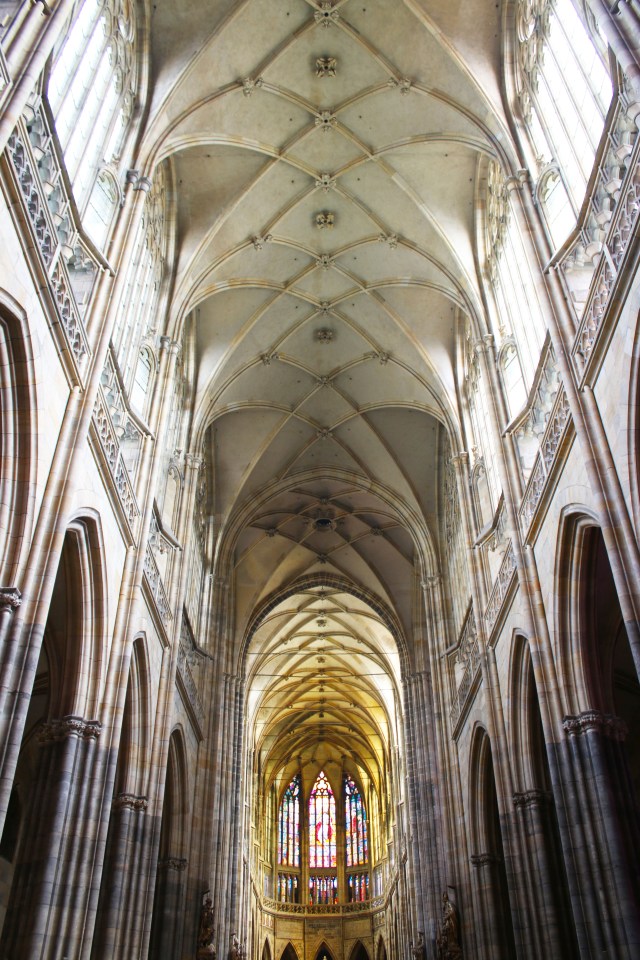 Day 10-12 Cresky and Prague (9)